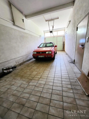 Garage Erdgeschoss