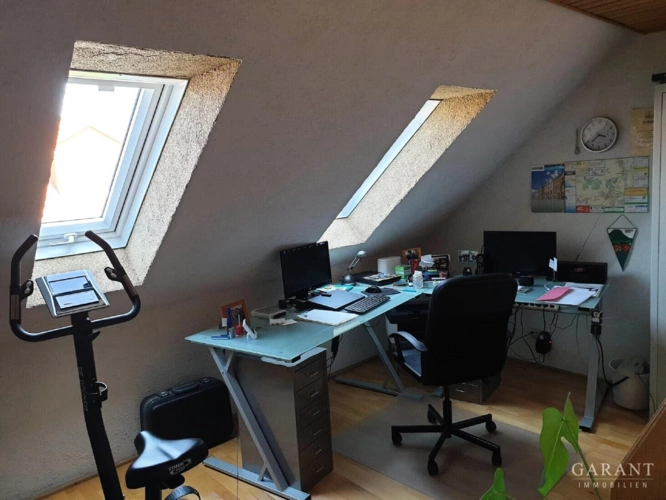 05 OG-Arbeitszimmer