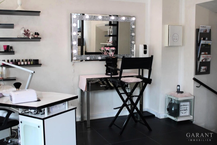 Salon Teilansicht