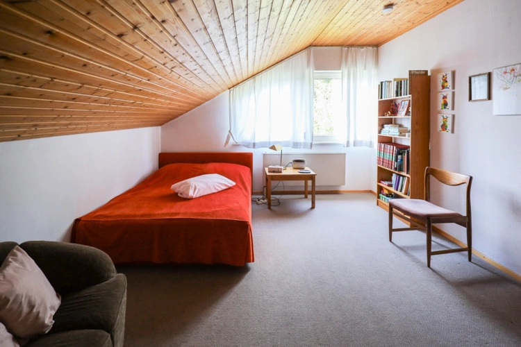 Schlafzimmer DG