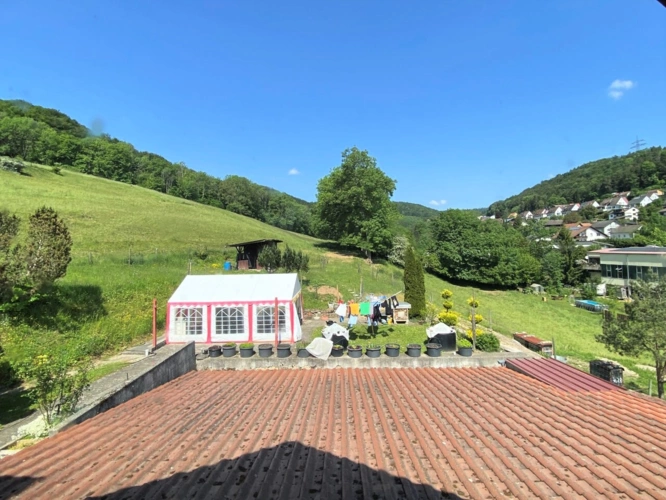 Blick vom Schlafzimmer aus dem DG