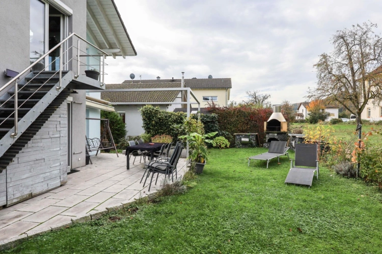 Terrasse und Garten