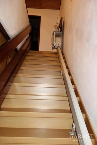 Treppenaufgang ins Obergeschoß