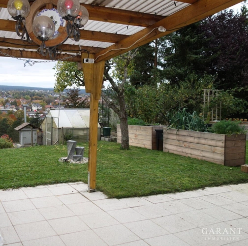 überdachte Terrasse