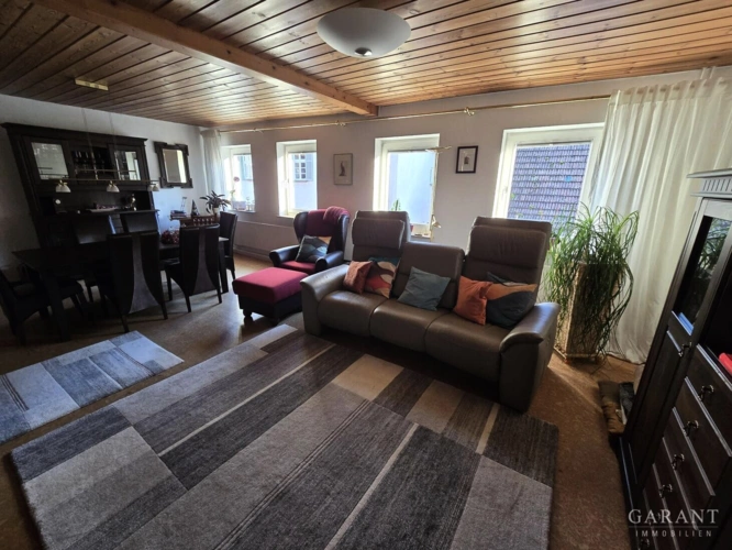 Wohn,-Esszimmer 2 OG