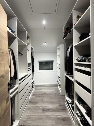 Begehbares-Ankleidezimmer