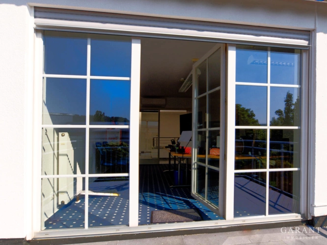 Büro mit Balkon