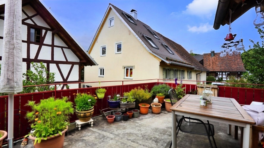 Balkon Wohnung Obergeschoss