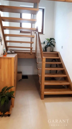 Echtholztreppe nach oben