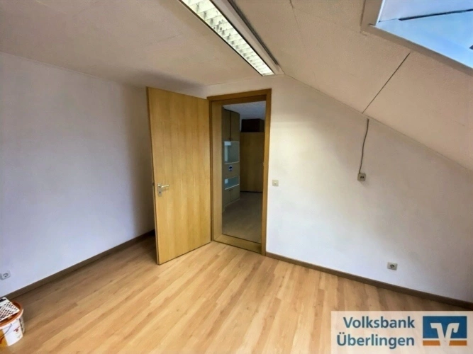 Schlafzimmer mit Verbindung