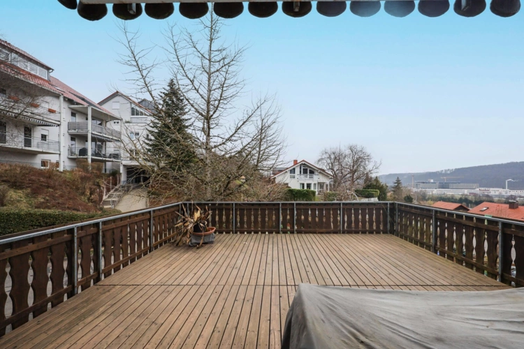 Großzügiger Terrassenbereich