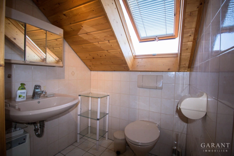 Spitzboden-WC