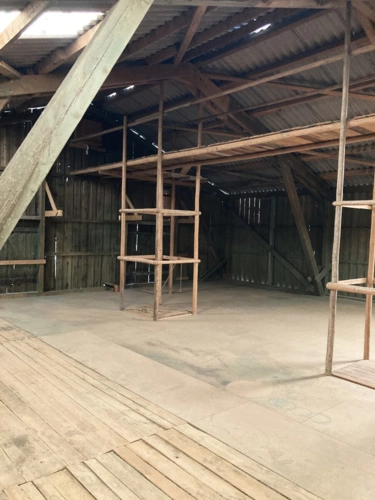 Stallungen (2)