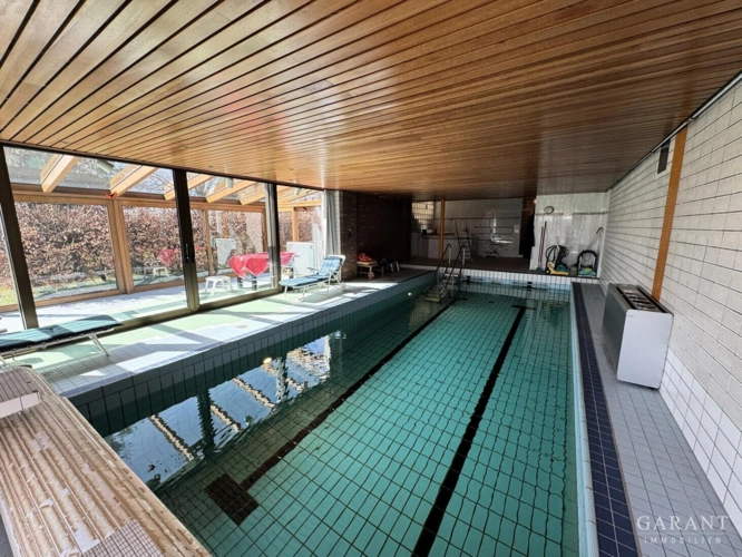 Schwimmbad