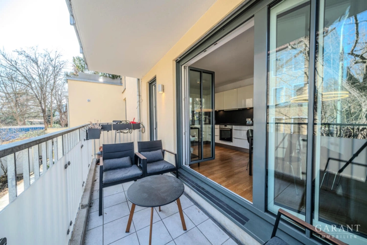14. Balkon