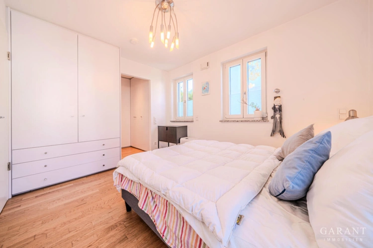 8. Schlafzimmer