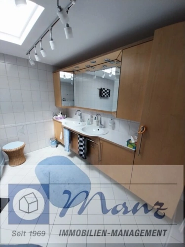 Badezimmer EG