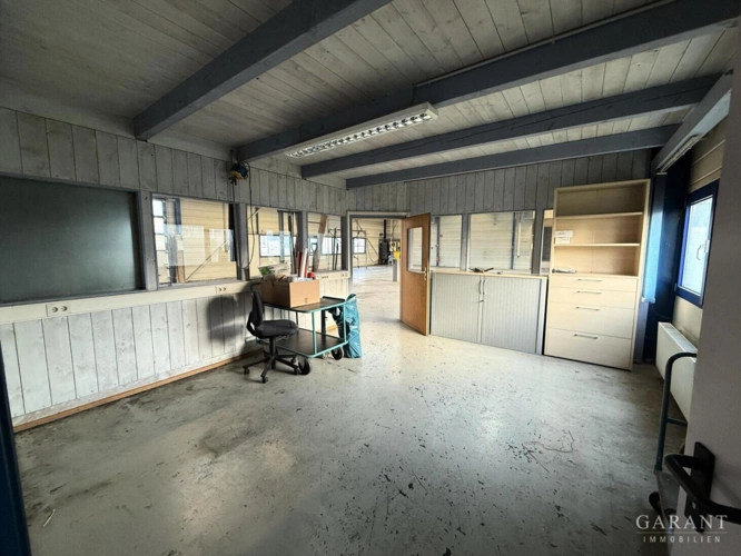 Büro innerhalb Haupthalle