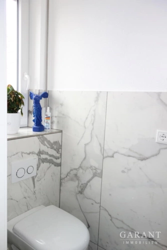 Gäste WC mit Dusche OG