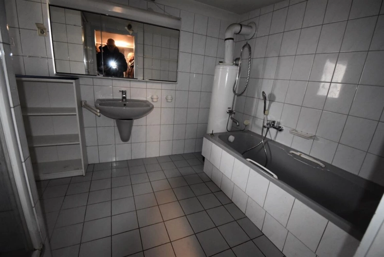 6-Badezimmer