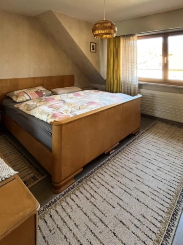 Schlafzimmer DG