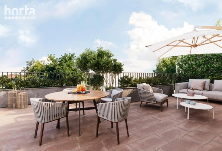 Bsp. Terrasse zum Innenhof