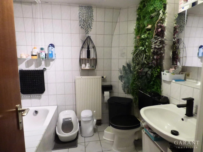 Bad mit Wanne