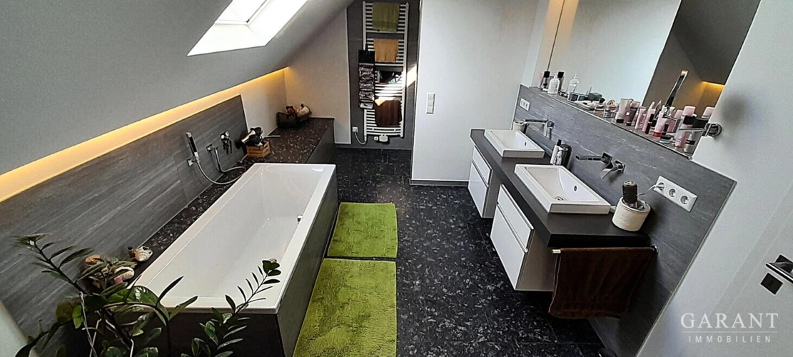 Badezimmer OG