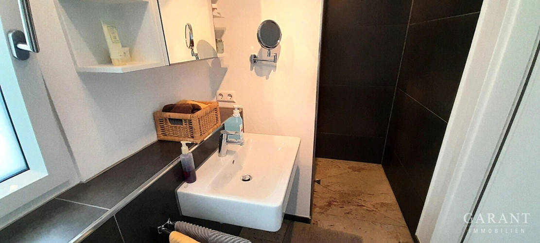 Badezimmer EG