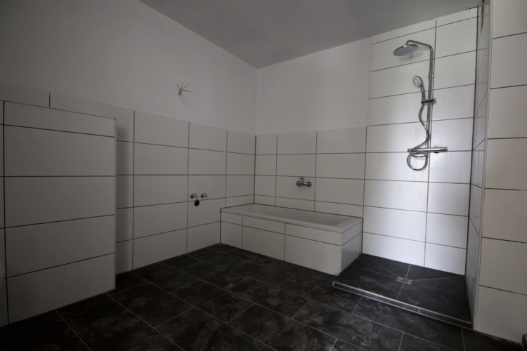 Badezimmer (Bsp.)