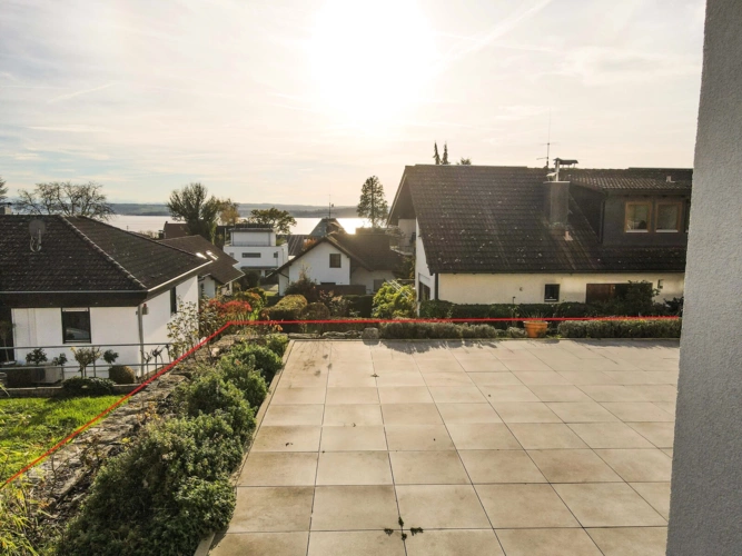 Seitliche Terrassenaussicht