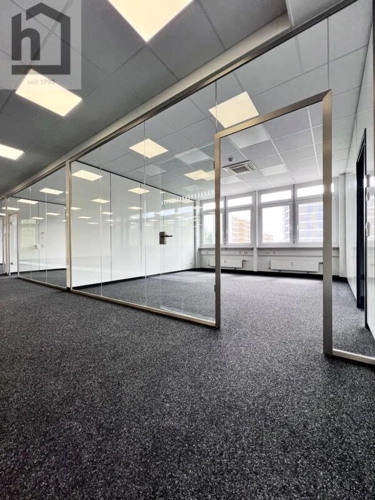 Ans. Büro