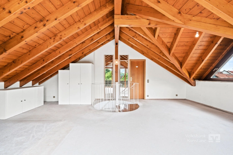 Schlafzimmer DG