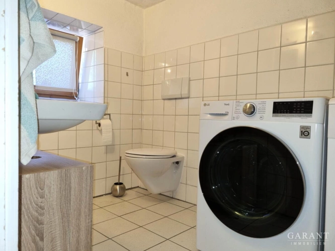 WC mit Waschmaschinenanschluß