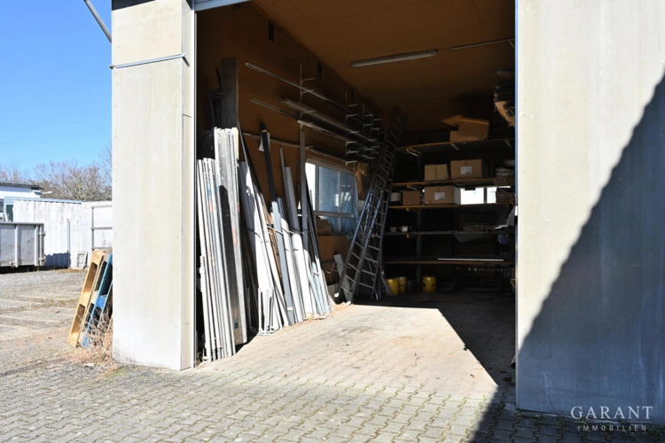 Garage Lager im Hof