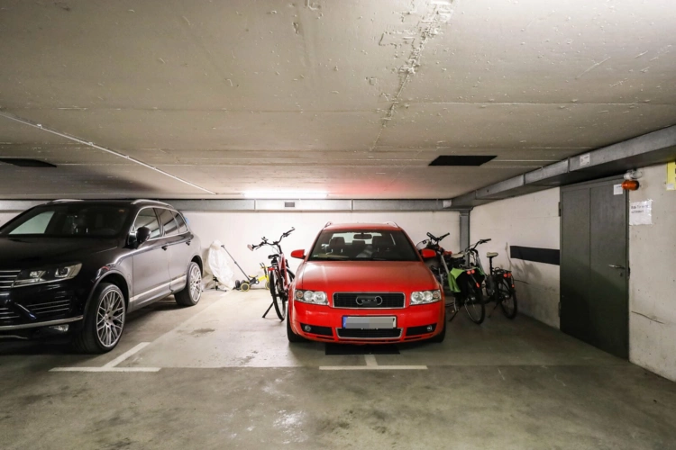 2x Tiefgaragenstellplätze