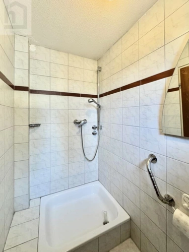 Weitere Dusche EG