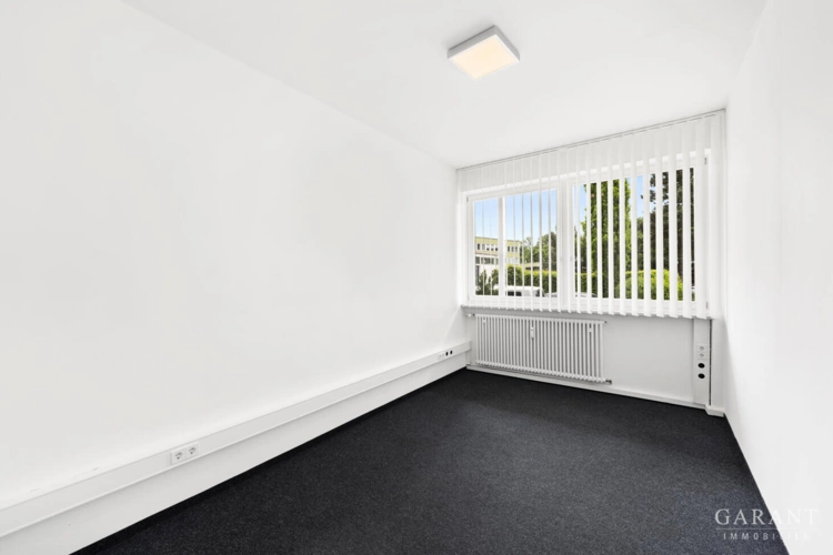 Büro 1