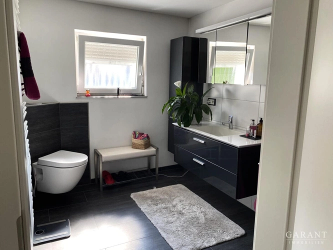 Badezimmer 1.OG