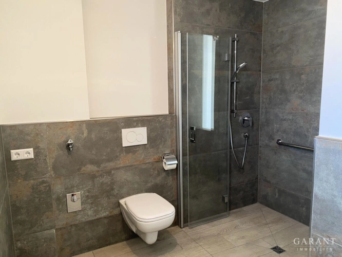 Badezimmer 2