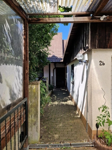 Hauseingang Dachgeschosswohnung