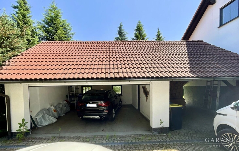 Doppelgarage