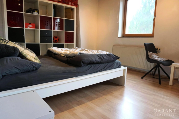 Schlafzimmer UG