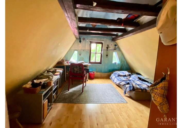 Zimmer OG mit Wandmalerei