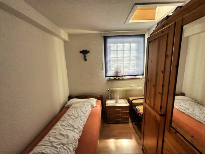 Schlafzimmer 2