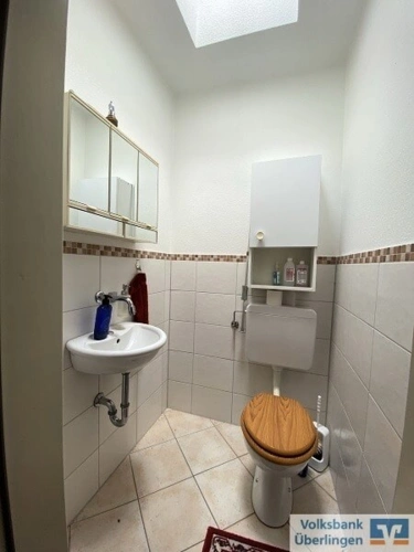 Gäste WC mit Oberlicht