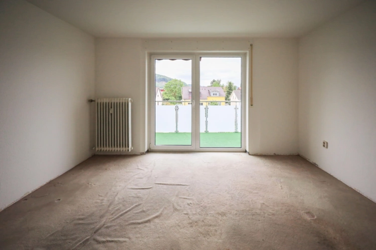 Zimmer 1 Wohnung 1 OG
