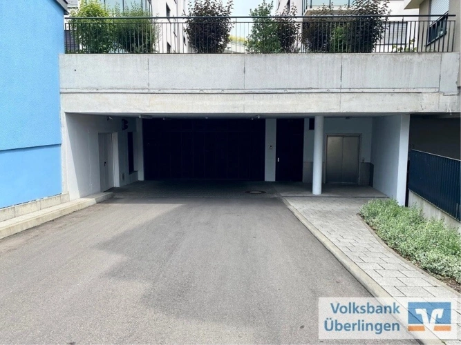 Tiefgarageneinfahrt_Fahrradaufzug