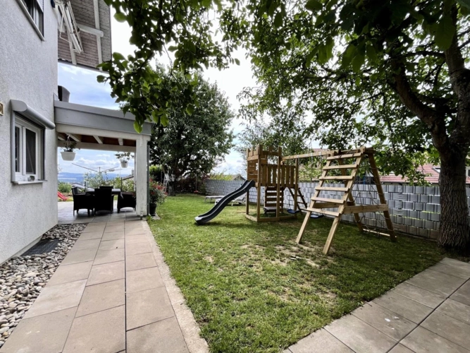Terrasse + Garten