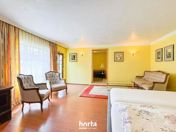 EG Suite 8 Schlafzimmer